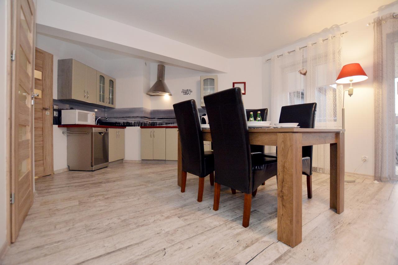 Apartament Przy Latarni Morskiej Kołobrzeg Exteriör bild