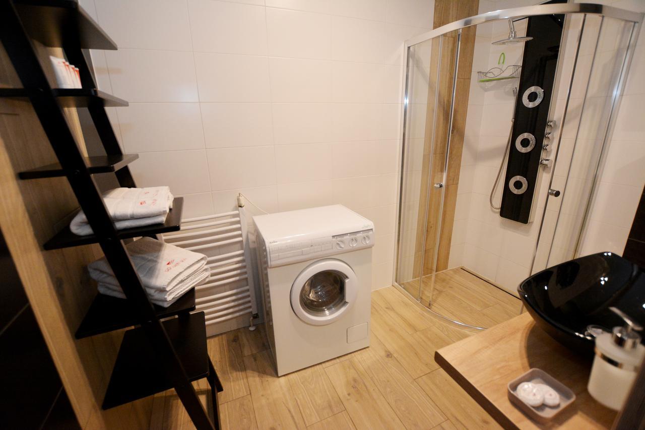 Apartament Przy Latarni Morskiej Kołobrzeg Exteriör bild